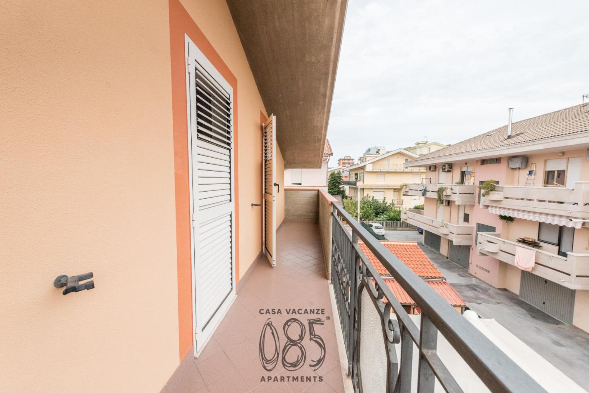 085 Apartments Montesilvano Exterior photo
