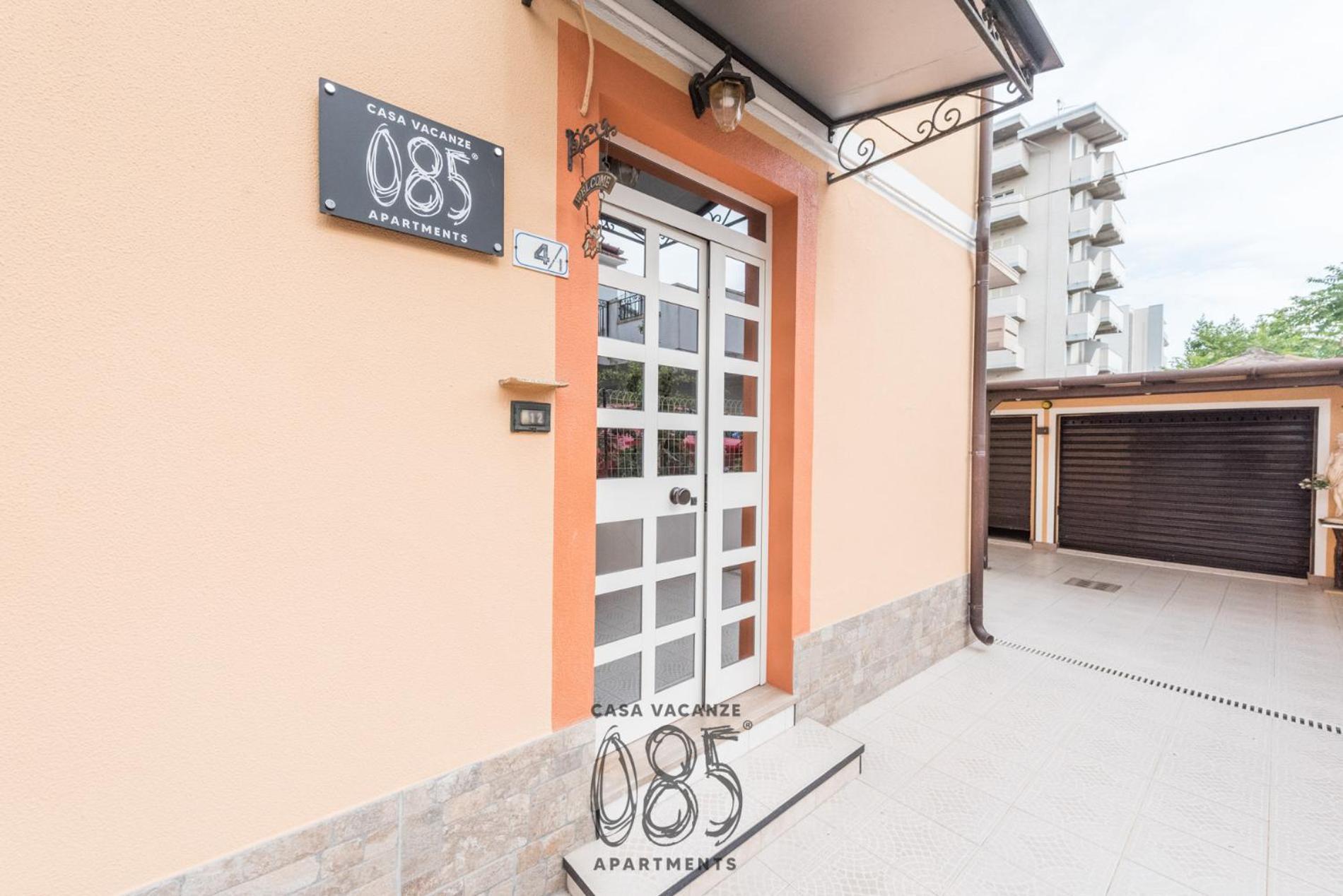 085 Apartments Montesilvano Exterior photo